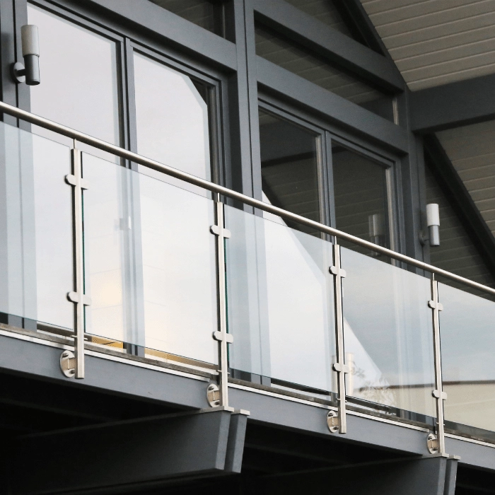 Glazen balustrades